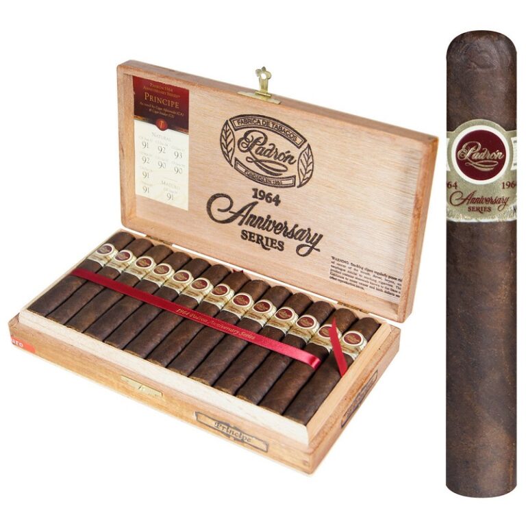 Xi-Ga-Padron-1964-Anniversary-Maduro-Corona-768x768